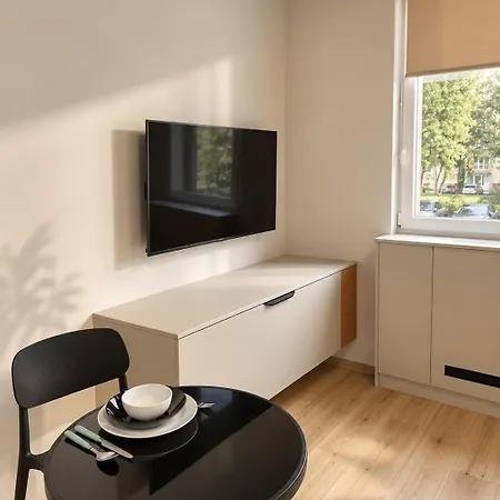 Apartmán Design Near Centre With Fast Wi-fi And Parking